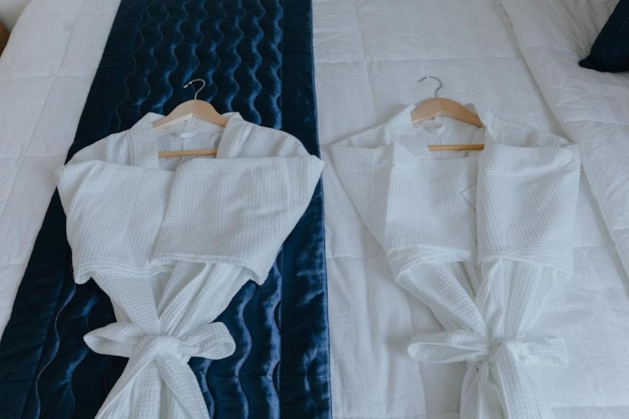 Paris Hotel Binh Thuan Tuy Phong Bagian luar foto